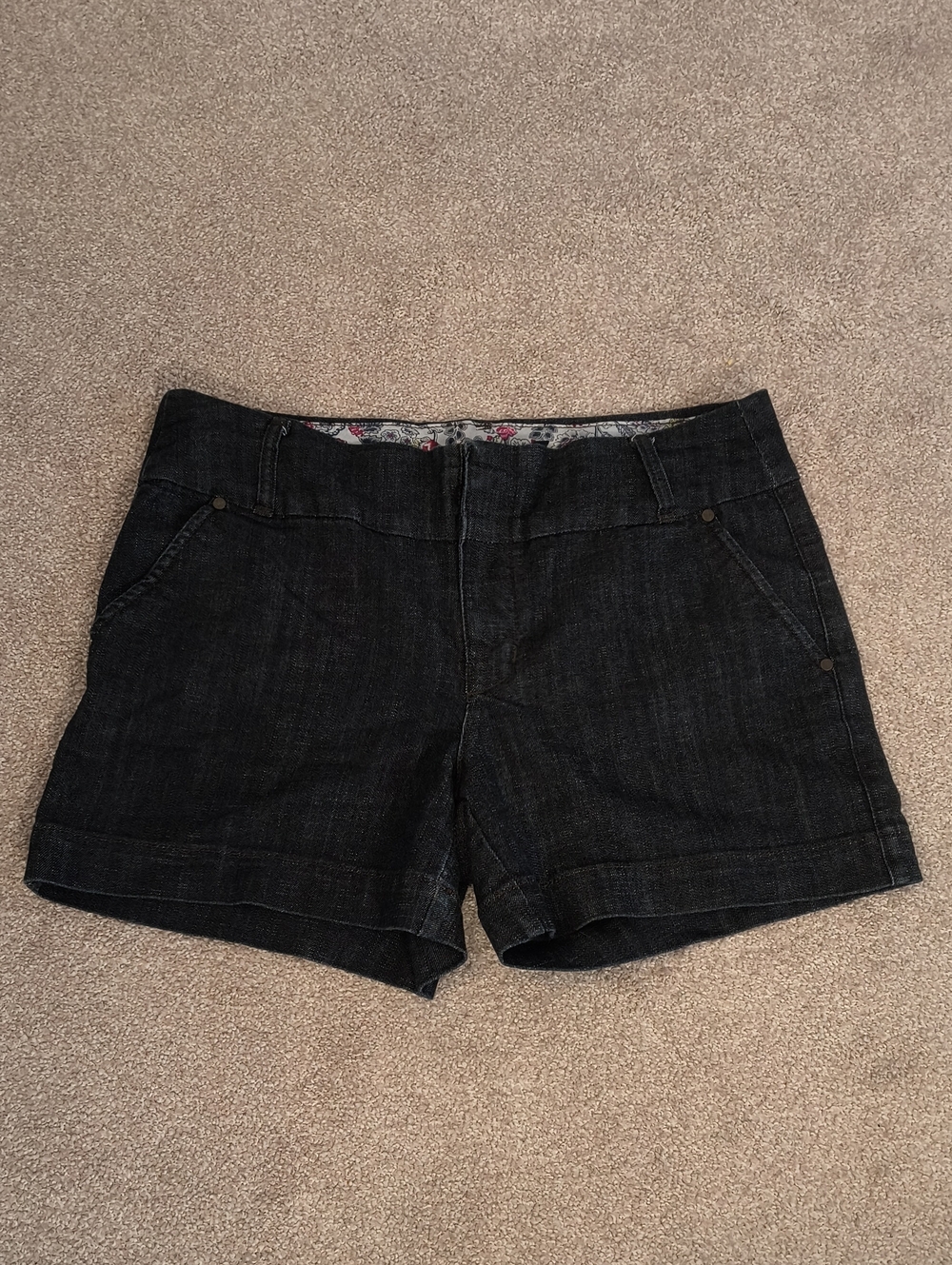 One 5 One Dark Denim Women's Shorts. Side Pockets 14